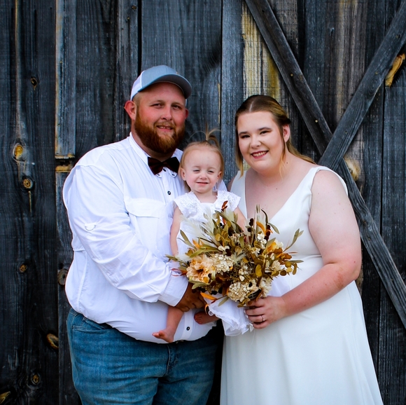 Meet your Posher, Mandy - Picture 1 of 2